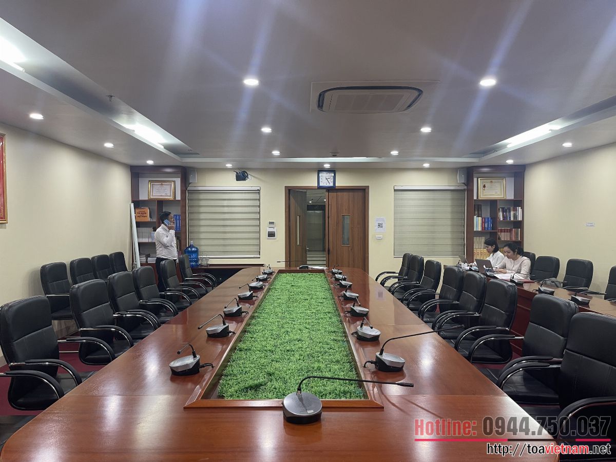 Hoi-thao-TS-690-780-790-anh-2.jpg